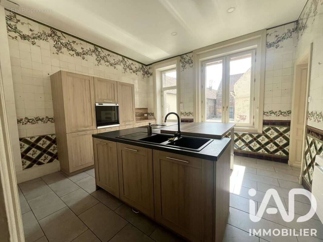 Maison 215 m² à Somain  - photo 3