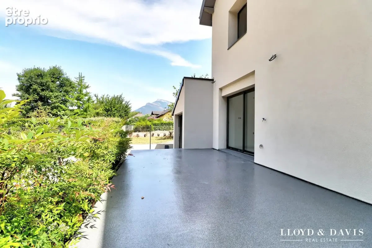 Appartement 4 pièces 82 m² à vendre à Challes-Les-Eaux (73190) - photo 4