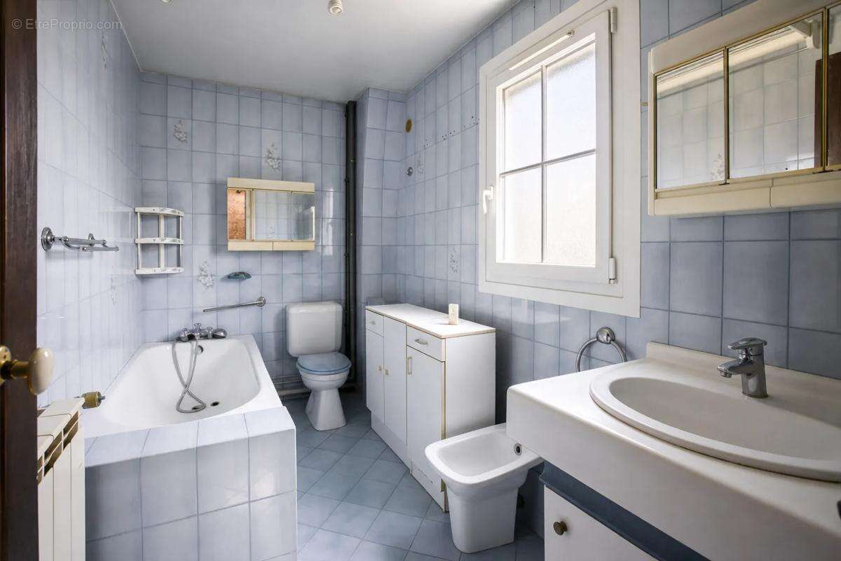 Maison 6 pièces A RENOVER avec grand jardin à Avon - photo 10