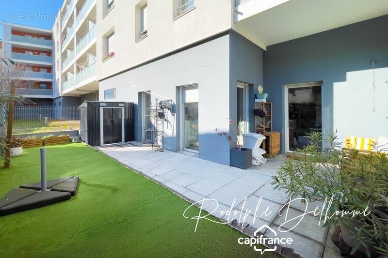 Appartement à LYON-8E