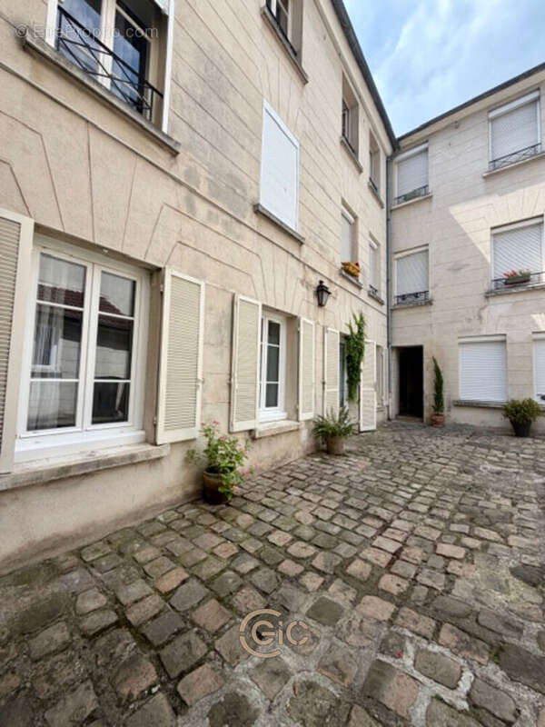 Appartement à SAINT-GERMAIN-EN-LAYE
