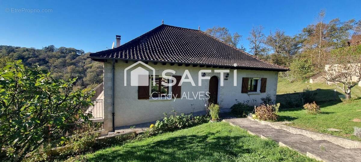 Photo 1 - Maison à TURENNE