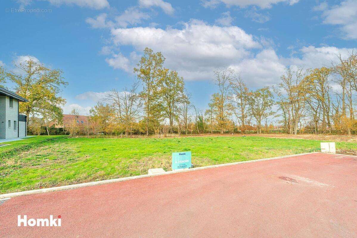 Terrain à MERIGNIES