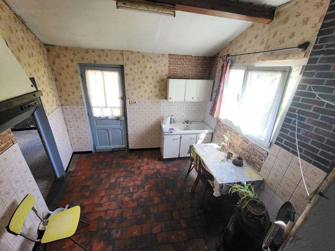 Maison à BEAURAINVILLE