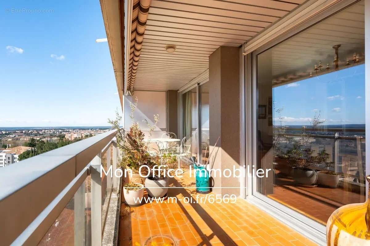 Appartement à AIX-EN-PROVENCE