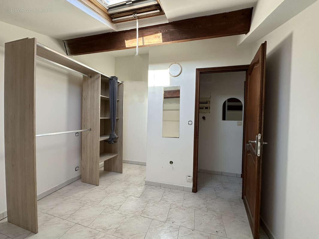 Appartement à MARSEILLE-10E