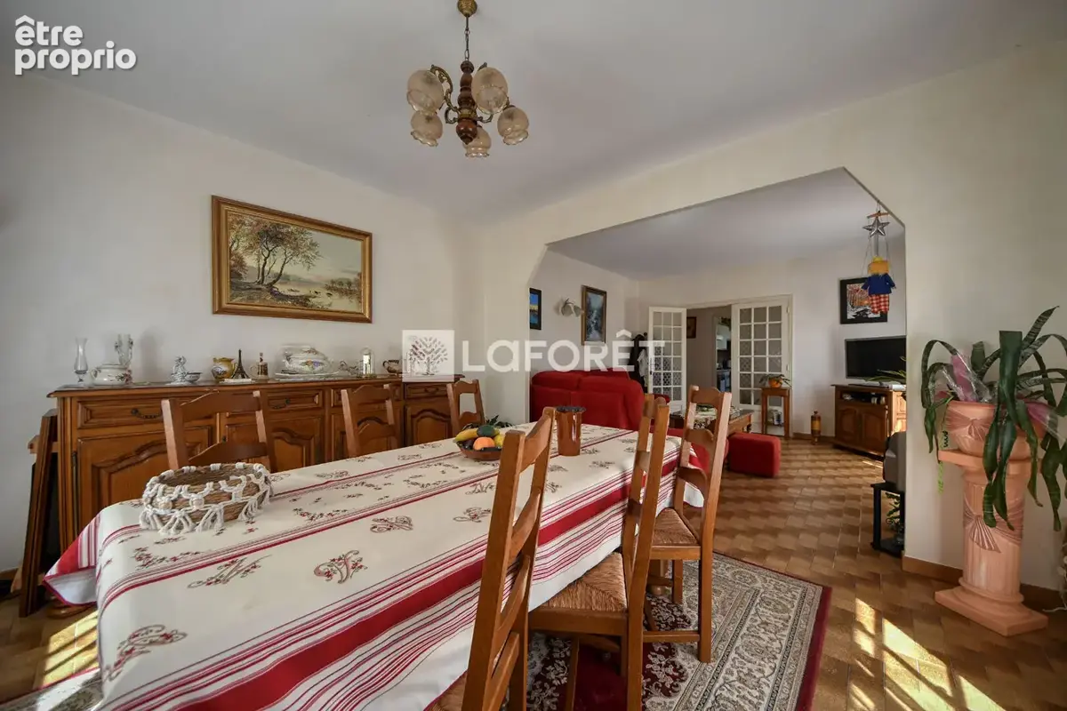 Maison avec sous sol complet a vendre a 6 minutes du centre de lisle-sur-tarn - photo 2