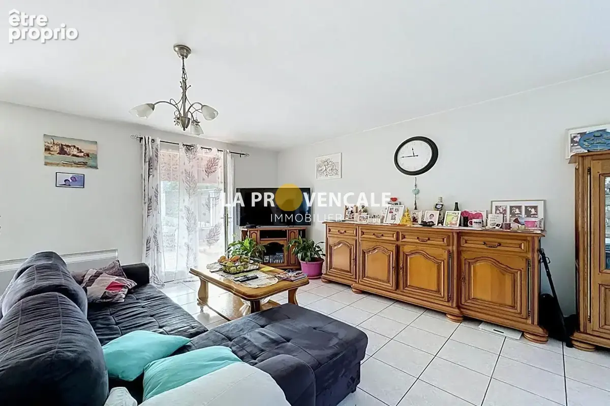 Maison 4 pièces 87 m² à vendre à Trets (13530) - photo 3