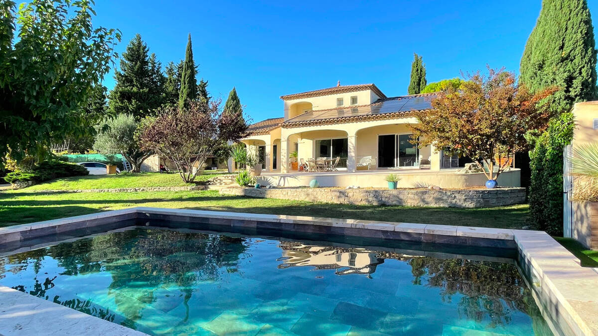 Maison à UZES