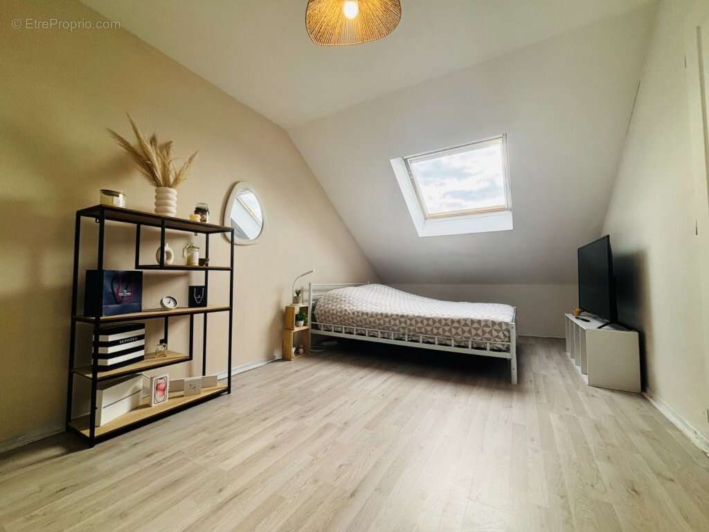 Maison à CIRY-LE-NOBLE