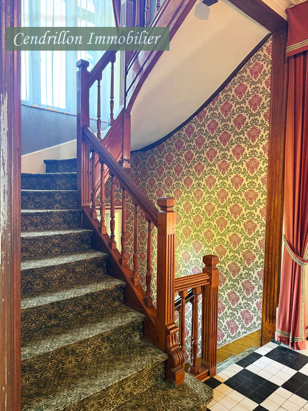 Maison à BOURGANEUF