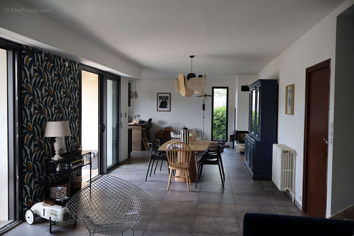 Charmante maison rénovée à Rodez - Calme, vue dégagée et grands volumes - photo 3