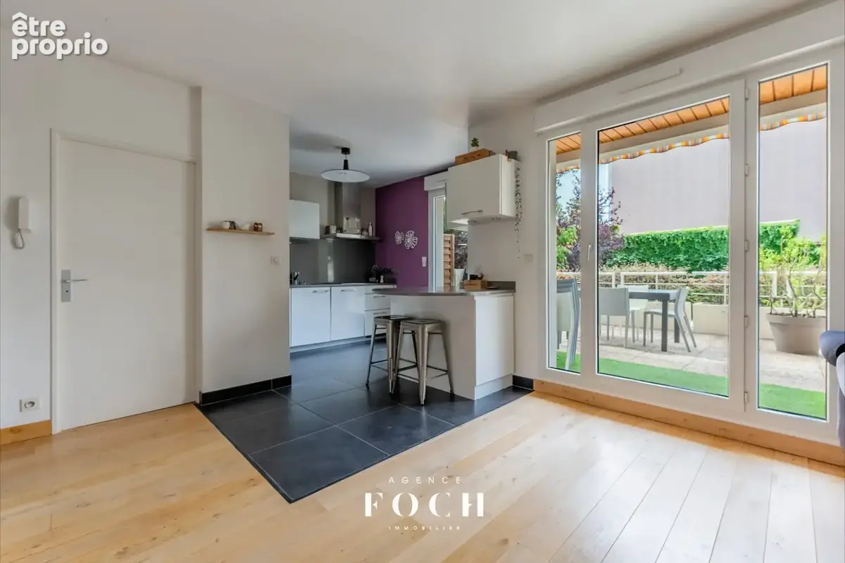 Appartement 100 m² à Nancy  - photo 4