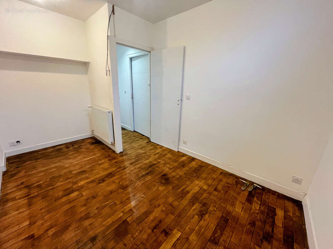 Appartement à FOUGERES