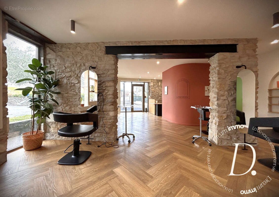 Commerce à SAINT-PAUL-LES-DAX