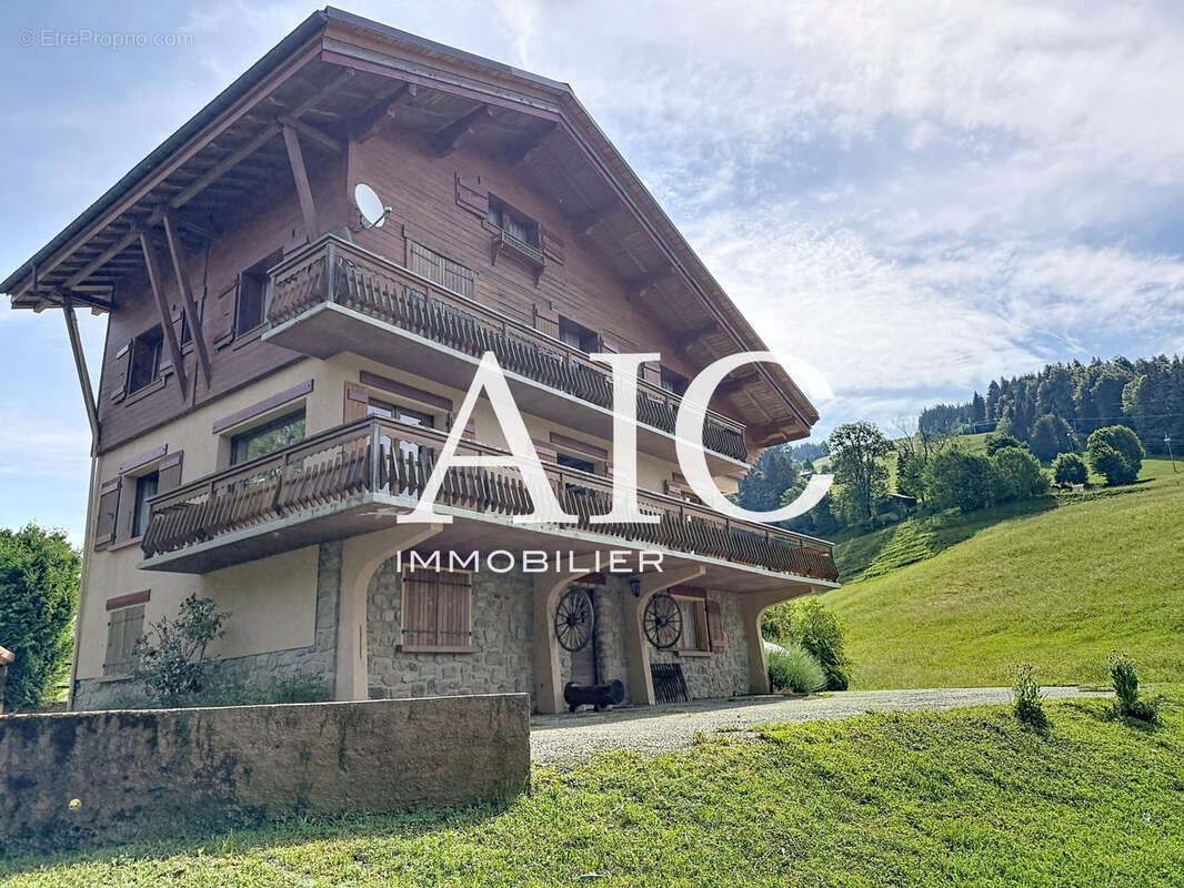 Belle opportunité Chalet aux beaux volumes et fort potentiel - photo 14