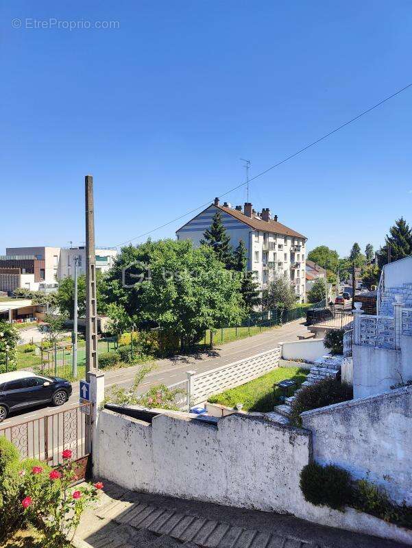 Maison à NOISY-LE-SEC