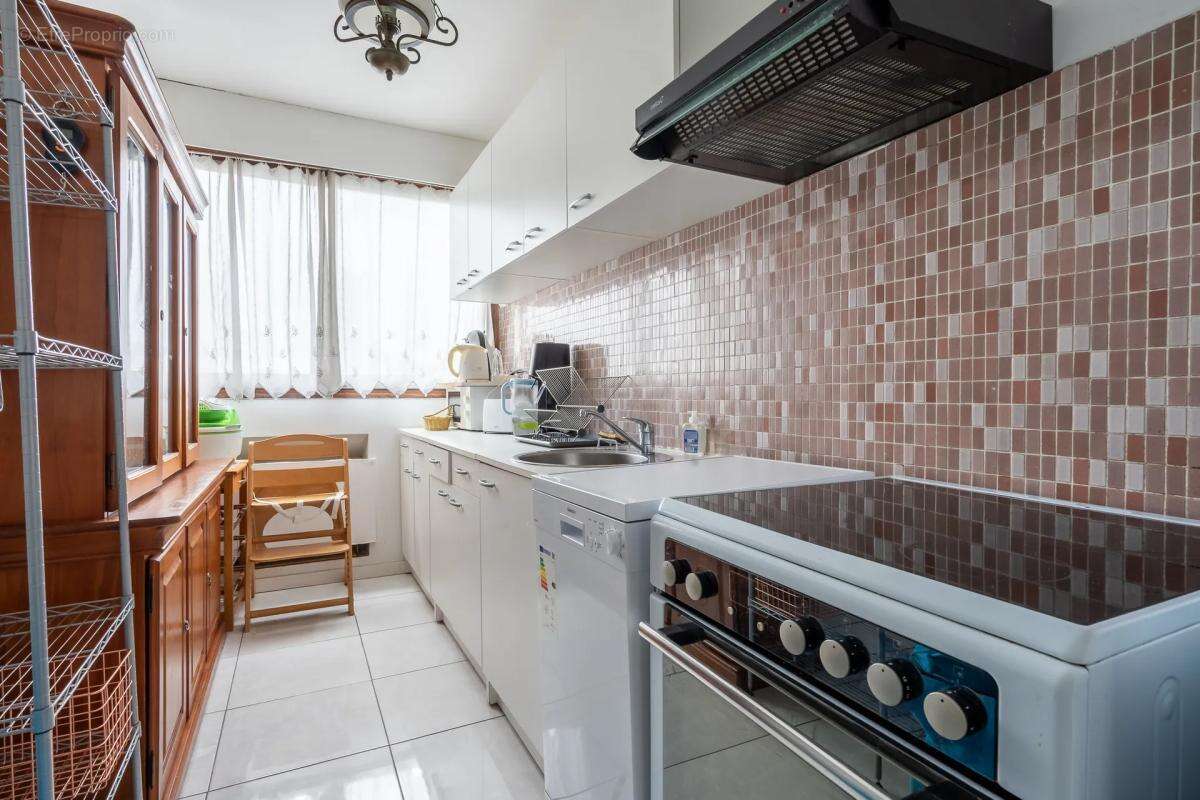 Appartement à FONTENAY-SOUS-BOIS