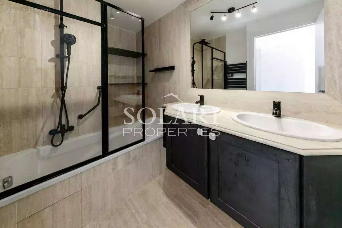 Appartement à THEOULE-SUR-MER