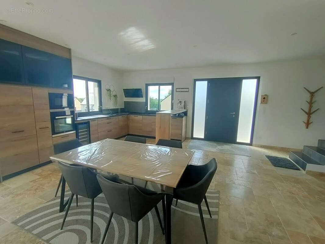 Maison à CHATEAU-GONTIER