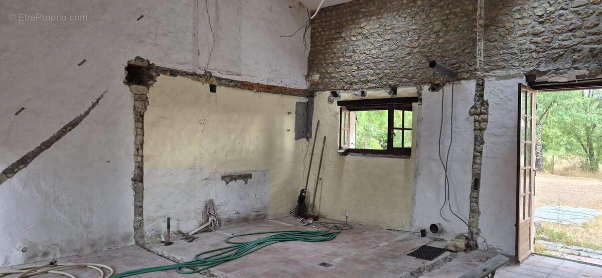Maison 140 m² à Nere  - photo 3