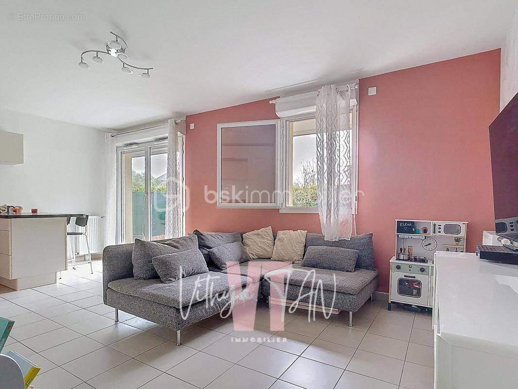 Appartement à CHESSY