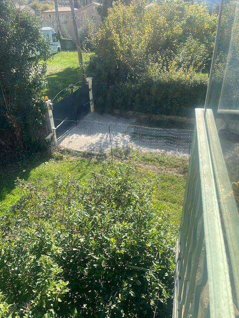 Terrain à BUIS-LES-BARONNIES