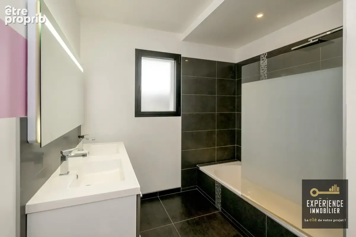Maison contemporaine plain pied de 2015 - photo 13