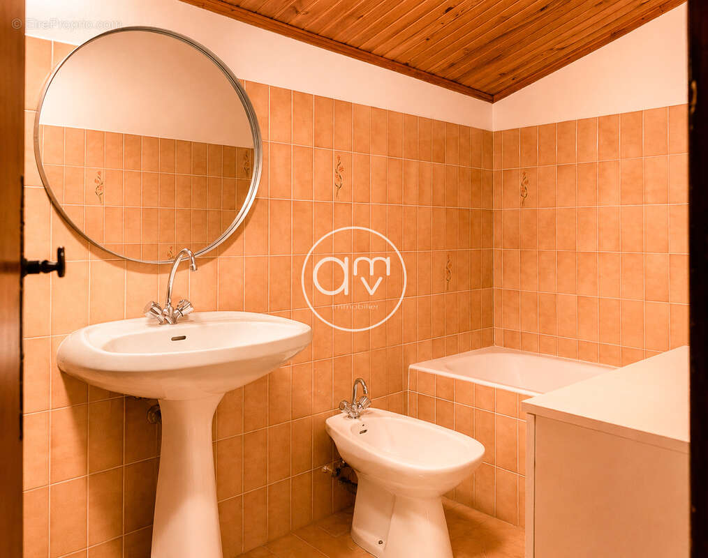 Hyeres gare - appartement t3 duplex 80m2 - dernier etage - stationnement - photo 11