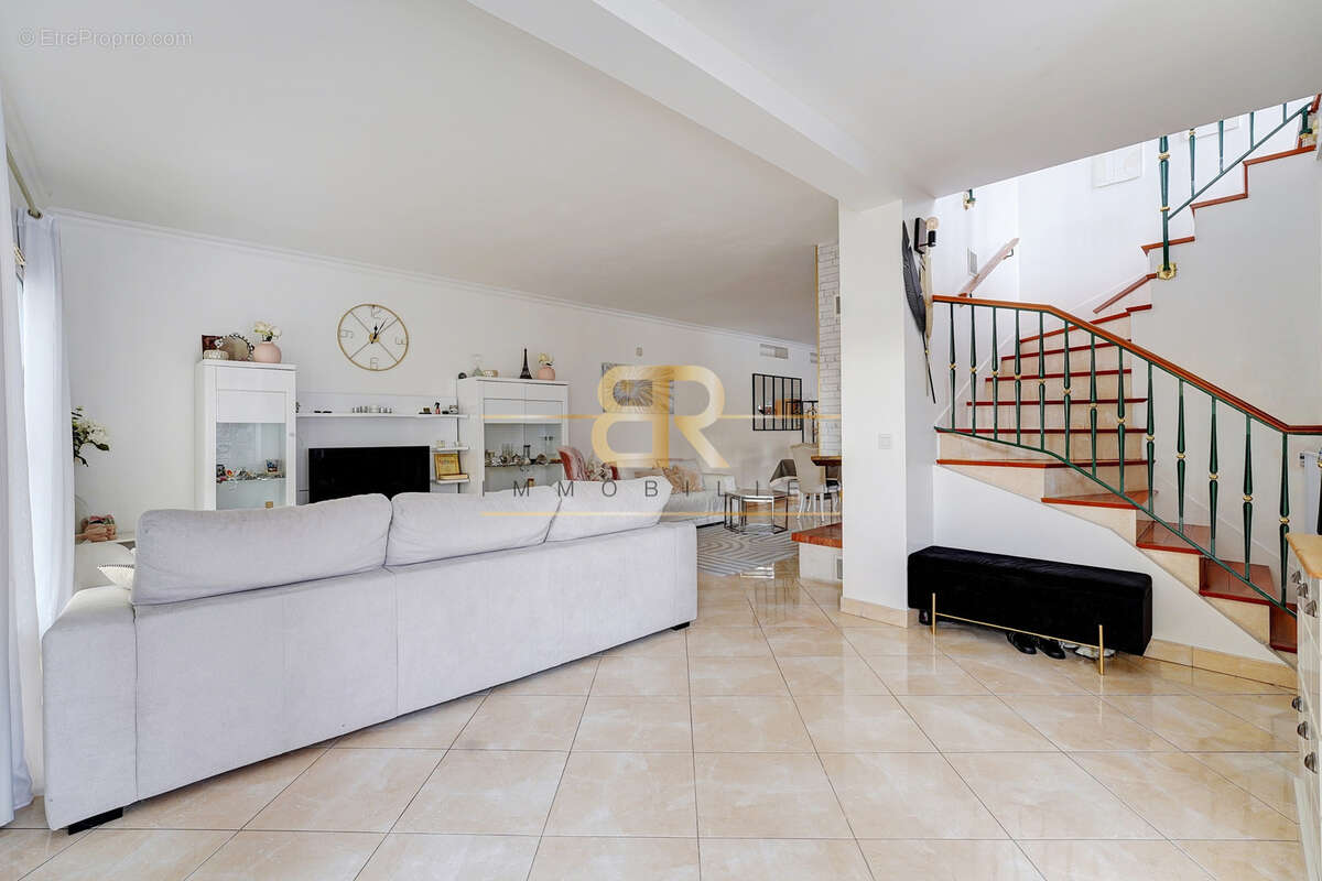 Maison à JOINVILLE-LE-PONT