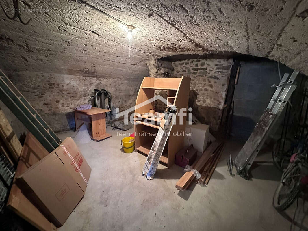 Maison 124 m² à Thiers  - photo 9