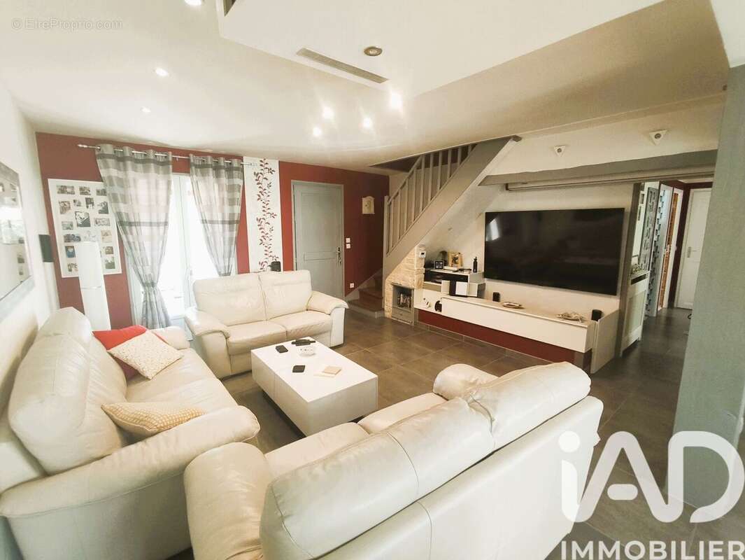 Photo 6 - Maison à SAINT-GERMAIN-LES-ARPAJON