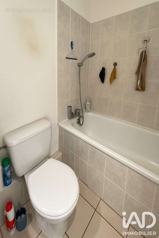 Photo 2 - Appartement à SAINT-DENIS