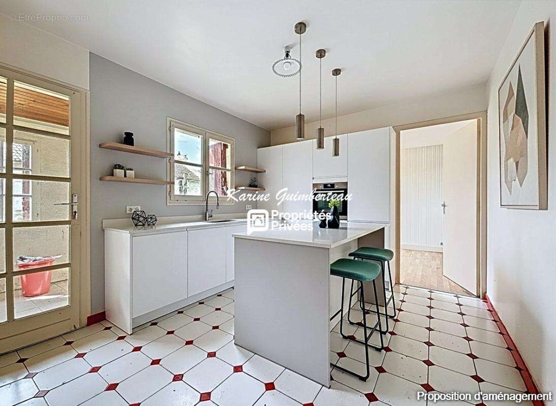 Maison à SAINT-EMILION