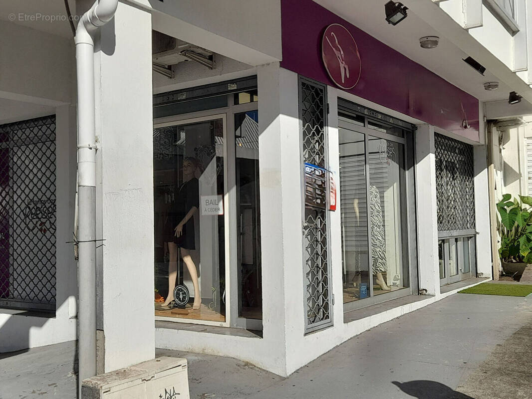 Commerce à SAINT-DENIS