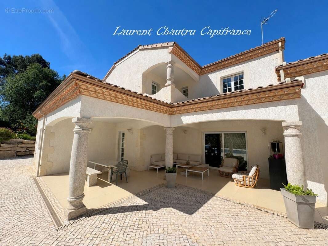 Villa de standing 190m² à SANILHAC (24) - photo 5