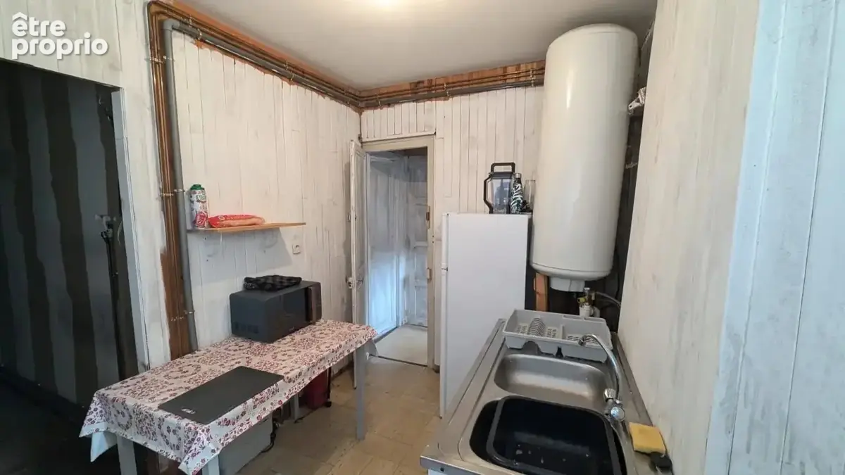 Boutique/appartement idéalement situé à vendre ! - photo 14
