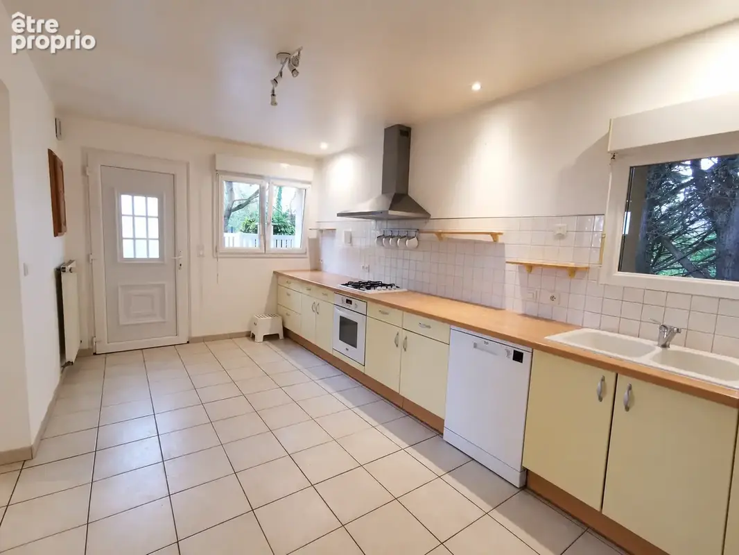 Maison ancienne 4 chambres avec jardin   Sully (14400) - photo 2