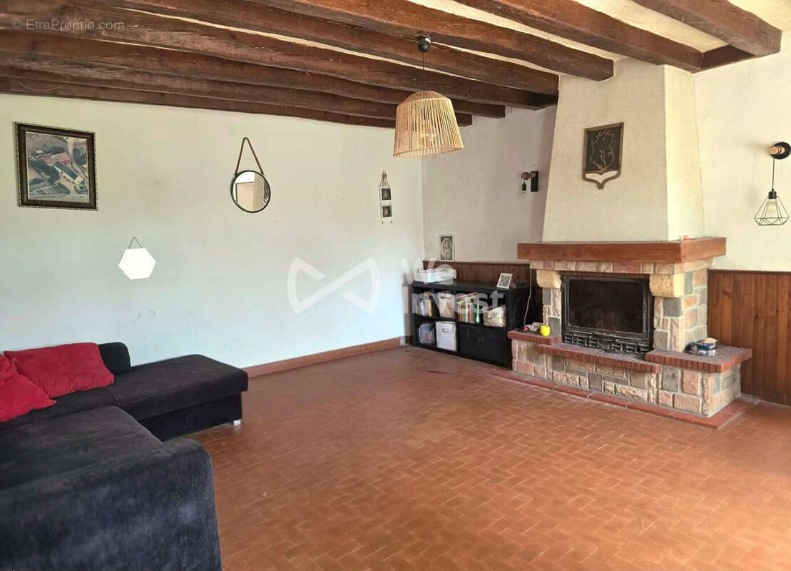 Maison à YVRE-LE-POLIN