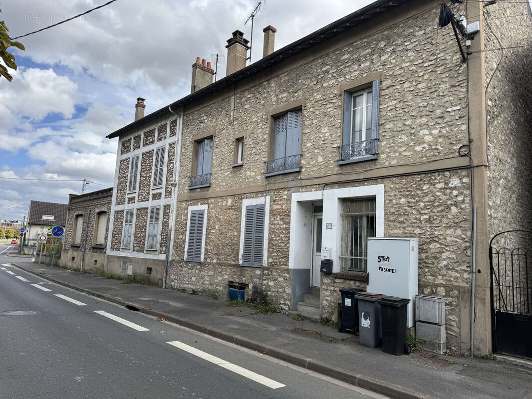 Commerce à MELUN
