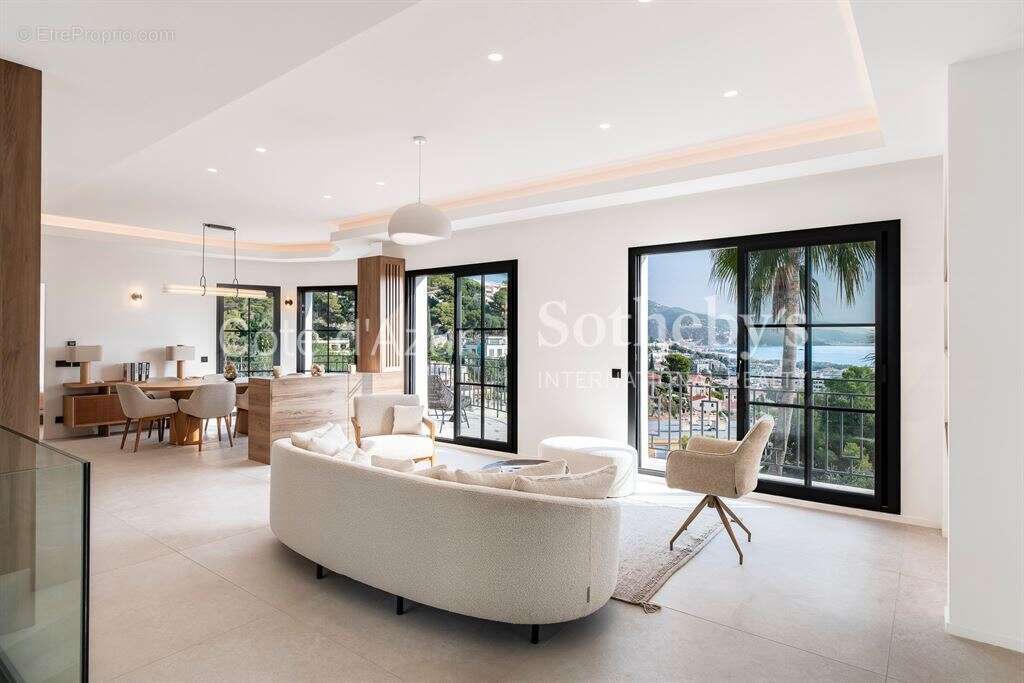 Maison à ROQUEBRUNE-CAP-MARTIN