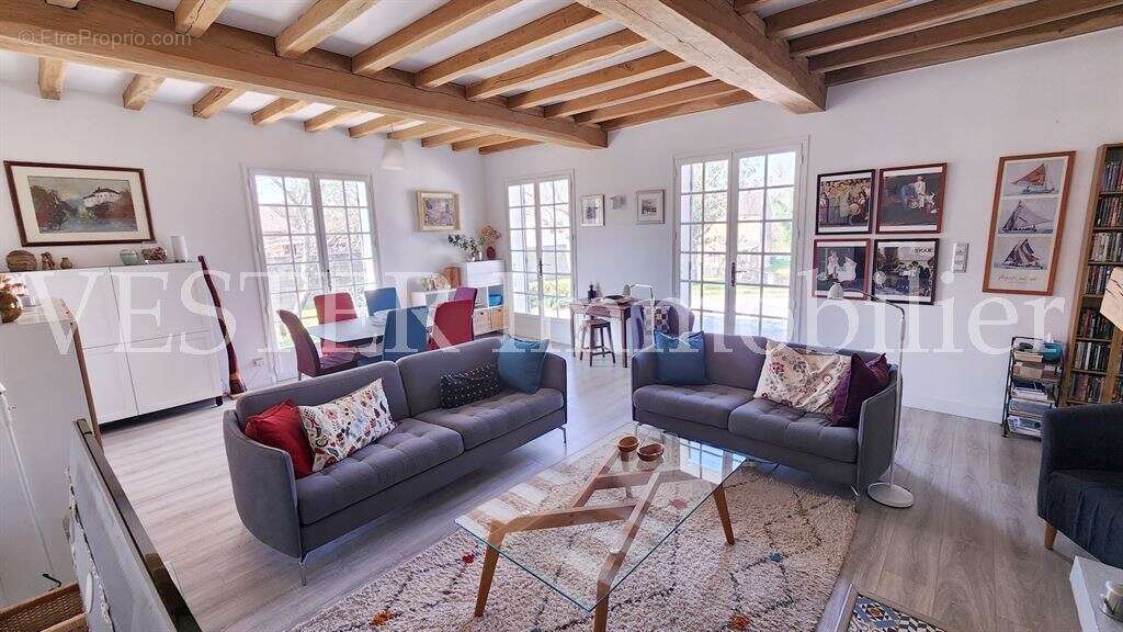 Superbe maison périgourdine en parfait état avec 4 chambres + sous-sol ,sur un parc arboré de 3000m2 - photo 6