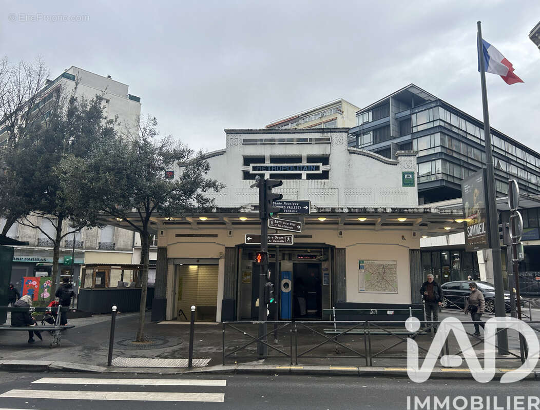 Photo 9 - Appartement à PARIS-20E