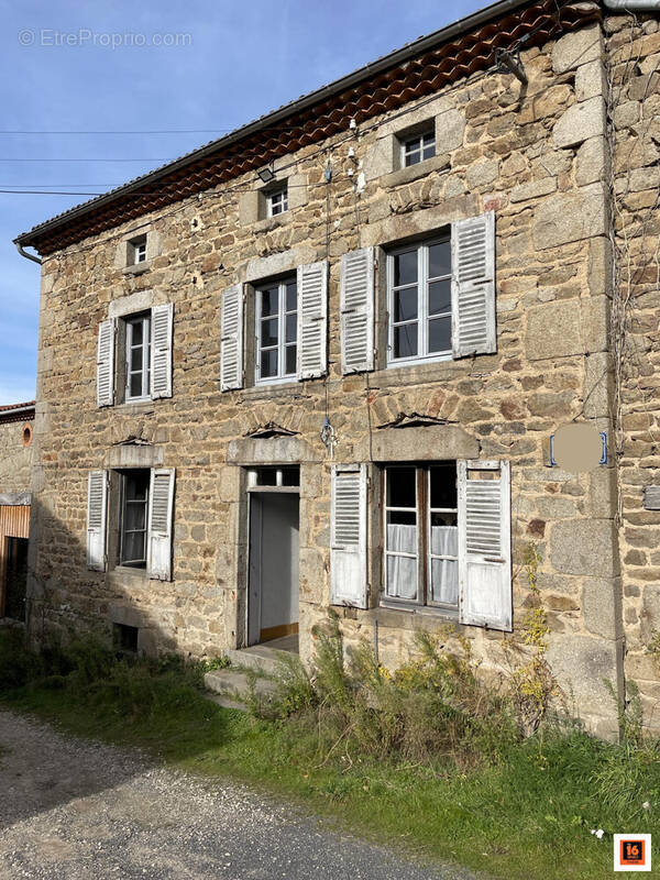 Maison à SAINT-FLOUR