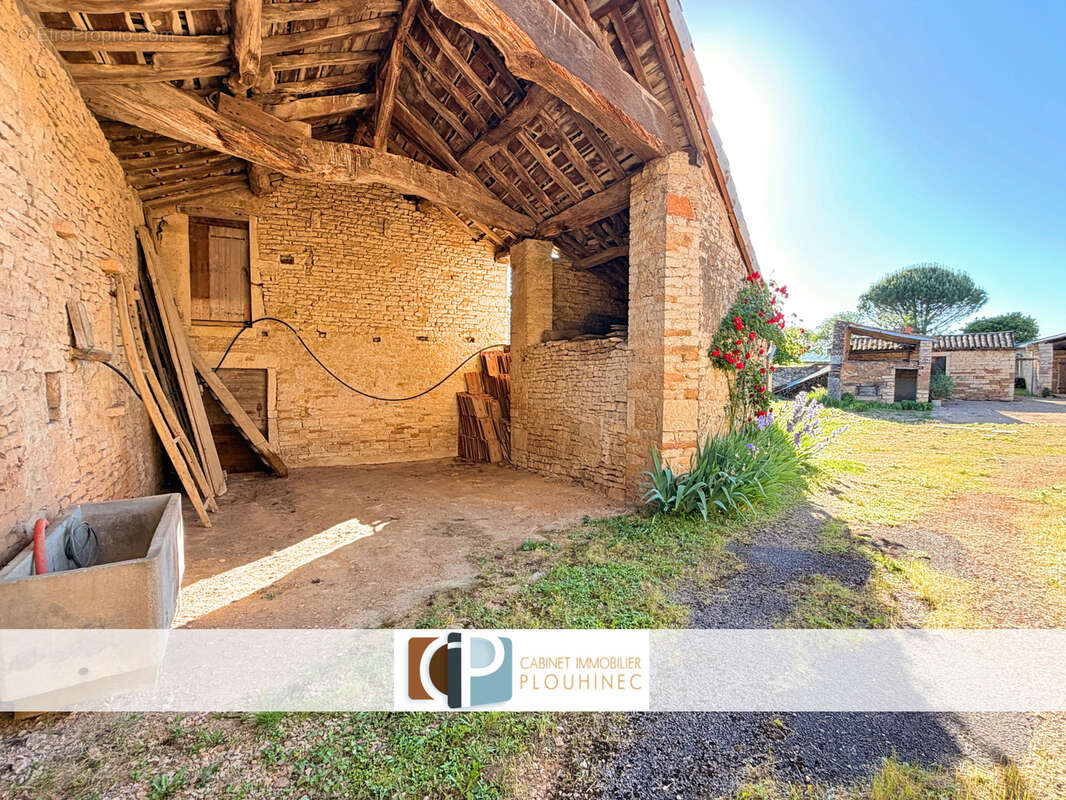 Maison à CLESSE