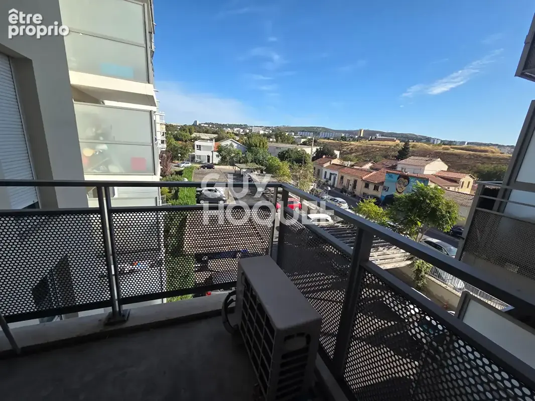 Photo Appartement à Marseille-15e au prix de 110 000€