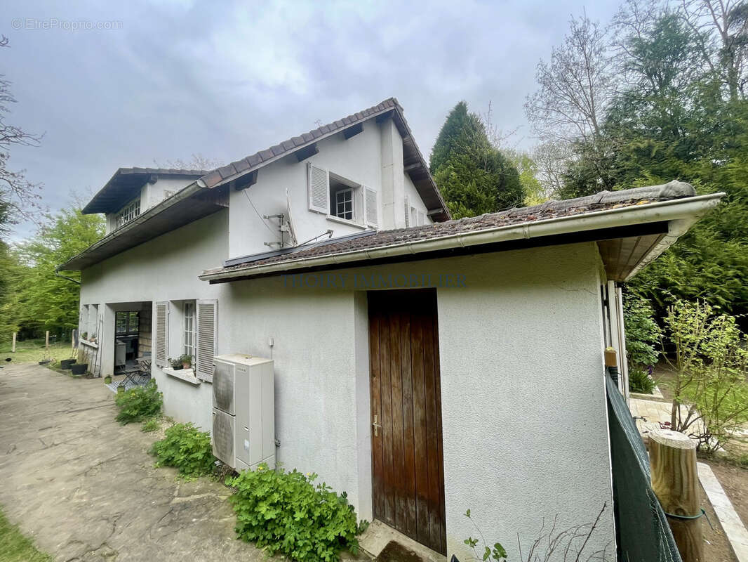 Maison à MAULE