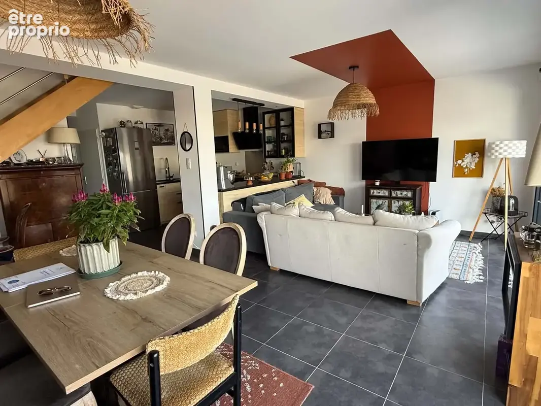 Maison moderne à économie d'énergie 4 chambres garage et jardin - photo 1