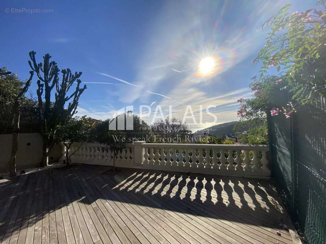Appartement à VILLEFRANCHE-SUR-MER
