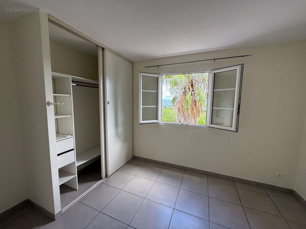 Appartement à LES TROIS-ILETS